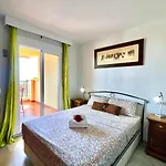 House Three By Gloove Apartman Torrevieja