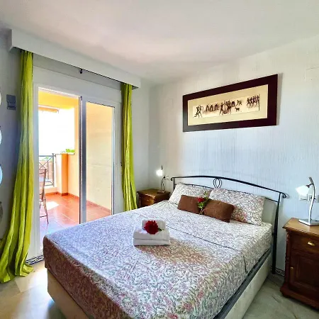 House Three By Gloove Apartment Torrevieja
